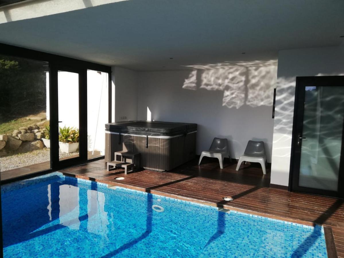 Casa Ceca De La Playa Y Barcelona, Con Piscina Climatizada Y Jacuzzi Vallromanes Exterior foto